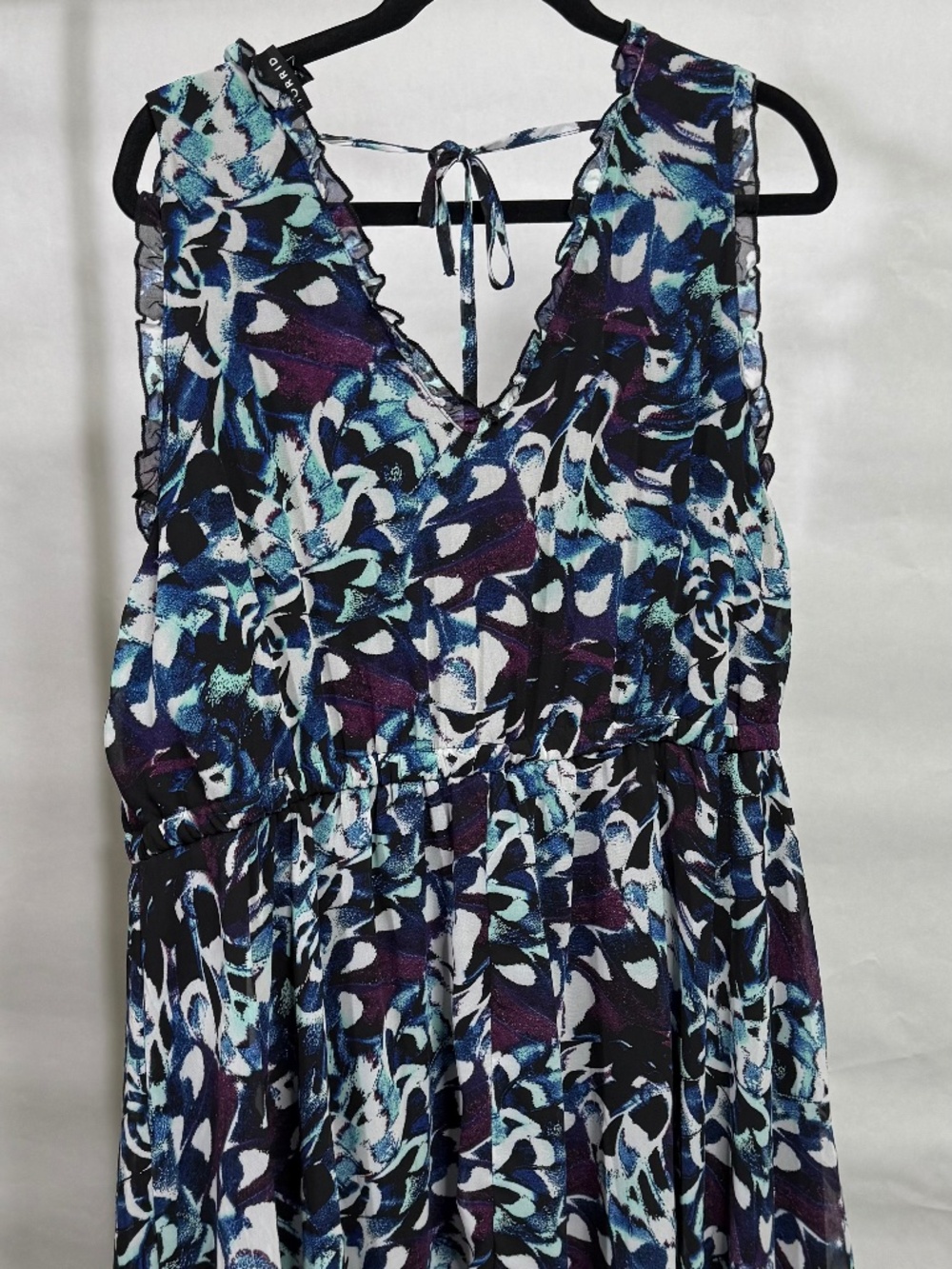 Torrid multi-colored sleeveless dress - Size 2
